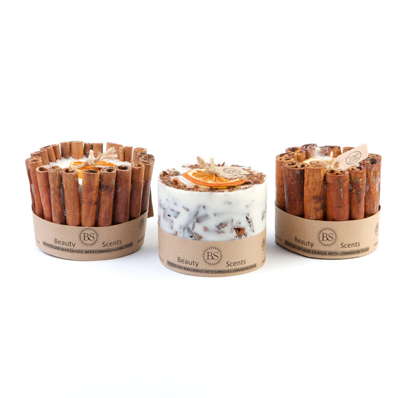 CANDLES WITH CINNAMON STICKS