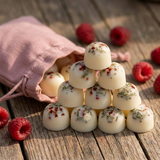 10 Strawberry Scented Soy Wax Melts in Linen Bag